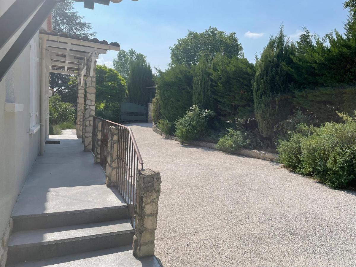 Villa Camille Céreste Εξωτερικό φωτογραφία